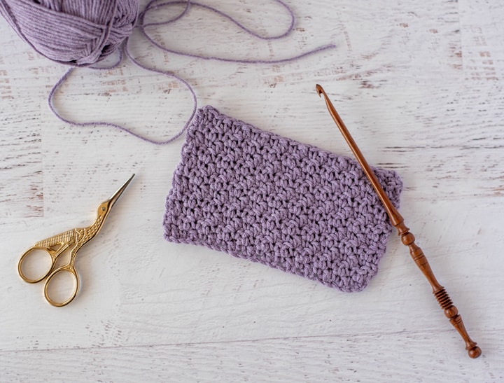 How to Crochet the Soft Moss Stitch - Crochet 365 Knit Too