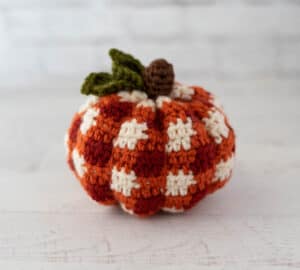 Crochet Plaid Pumpkin - Crochet 365 Knit Too