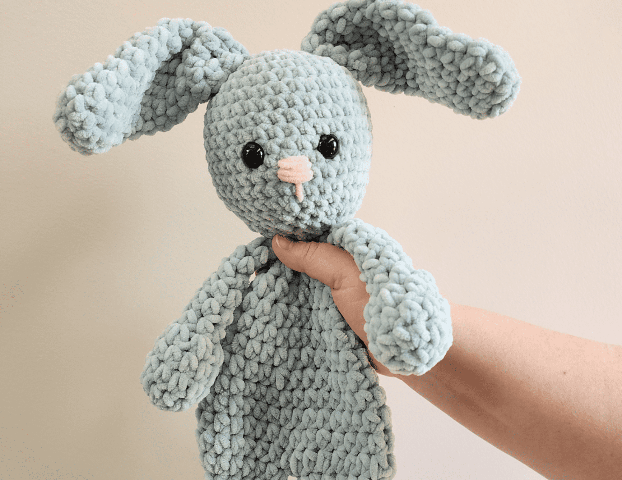 Soft Amigurumi Yarn for Crocheting with Easy-To-See Stitches