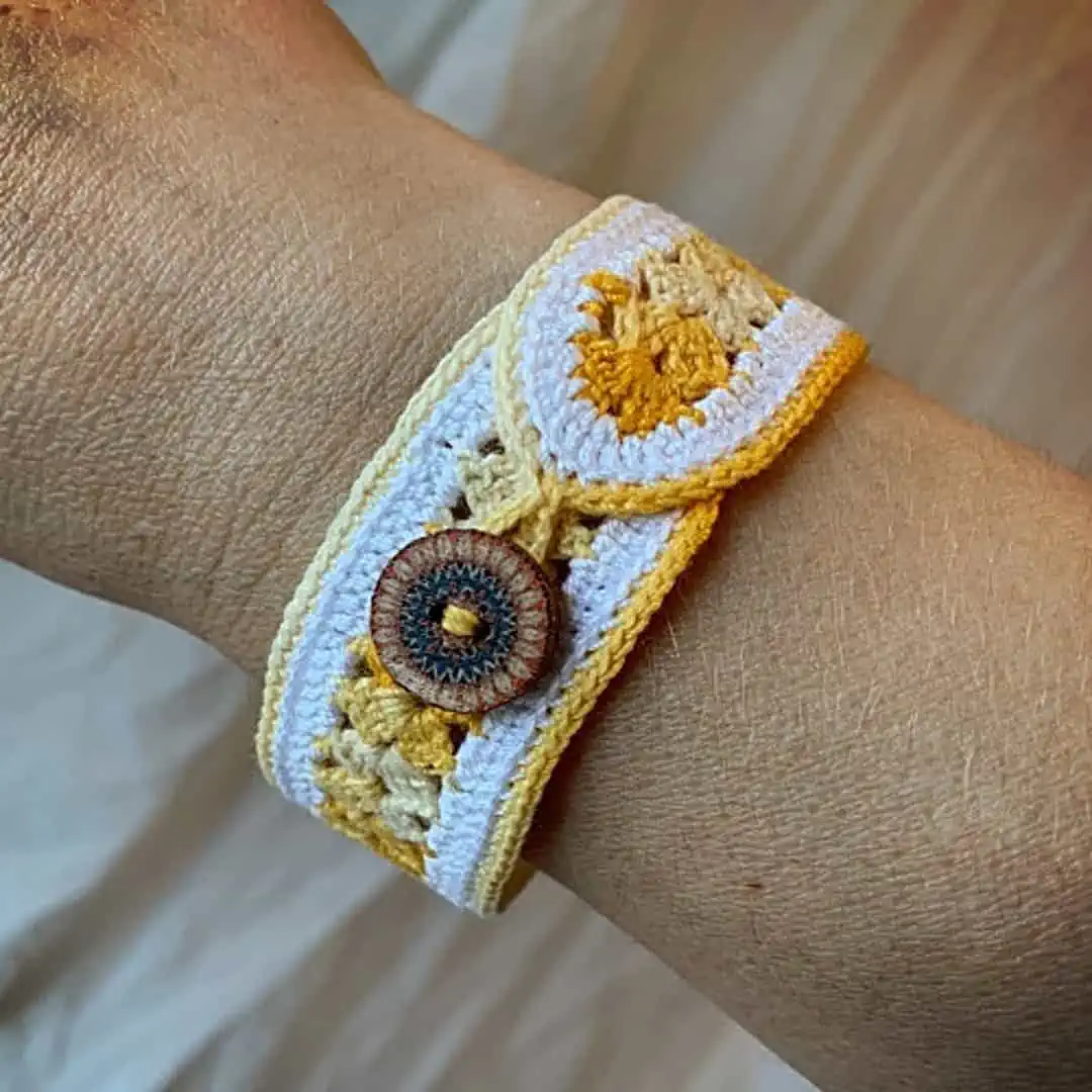 Handmade Crochet Bracelet/Anklet – TARAASI