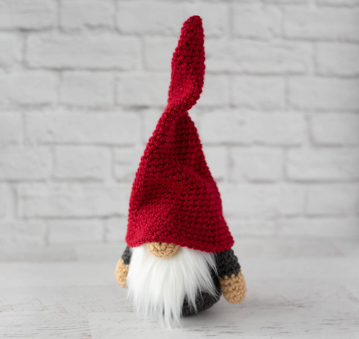 Franklin: A Crochet Christmas Gnome - Crochet 365 Knit Too